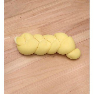 Zopf aus Caciocavallo di Agnone Käseteig | Molise.Store